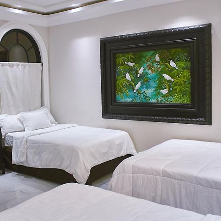 Hotel Villa Antigua San Salvador Bagian luar foto