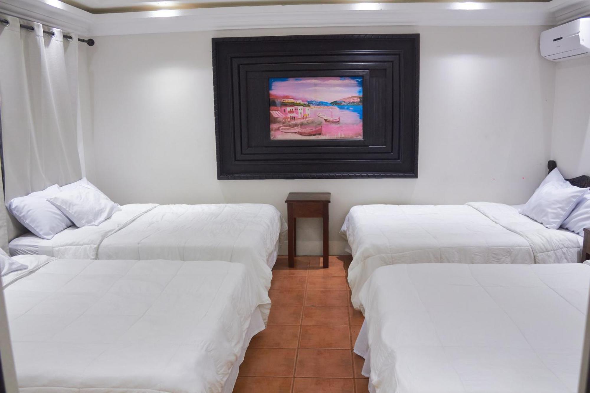 Hotel Villa Antigua San Salvador Bagian luar foto
