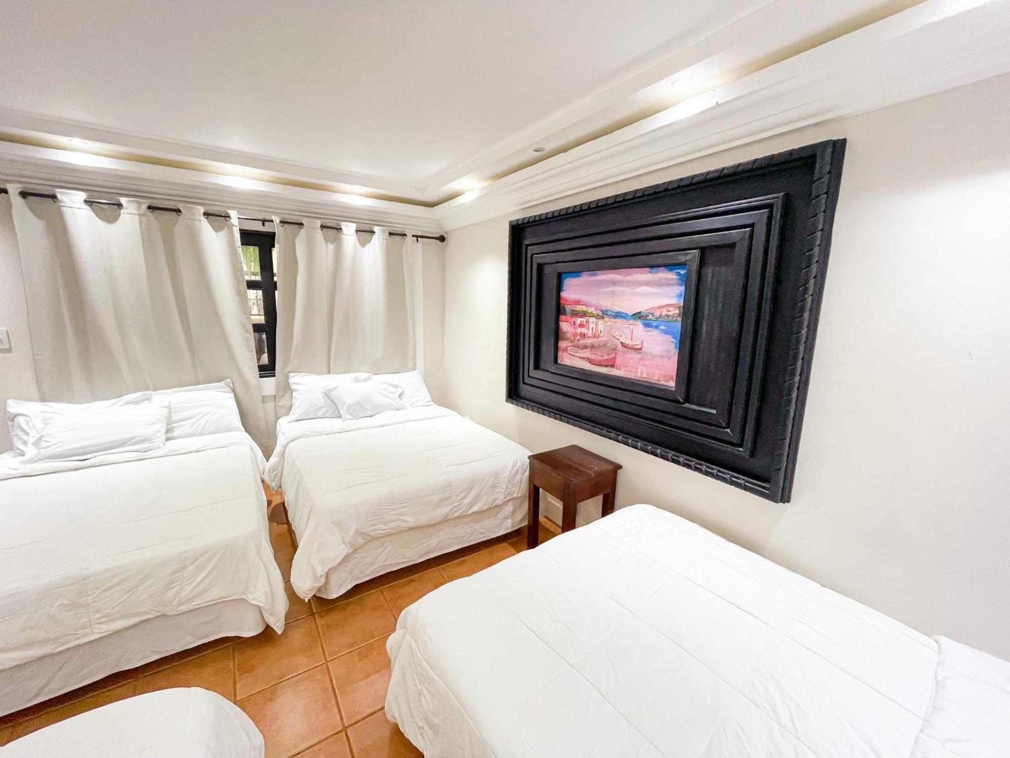 Hotel Villa Antigua San Salvador Bagian luar foto